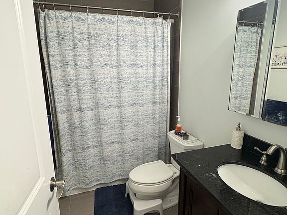 4th image of 28 Howell St #3