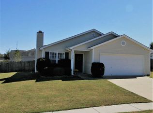 240 Oakpointe Dr, Lexington, SC 29072