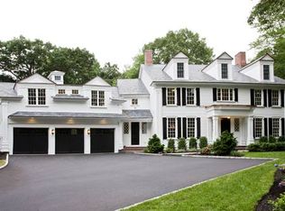 14 Bristol Rd, Wellesley, MA 02481