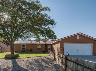 871 Gallahad St SW, Los Lunas, NM 87031