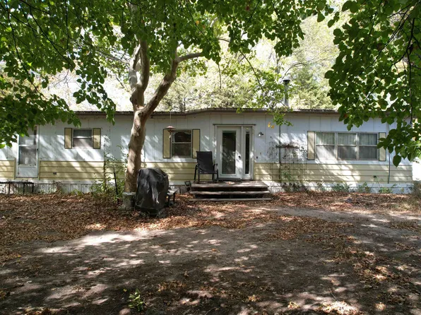 1093 E Lynn Dr, Mulvane, KS 67110