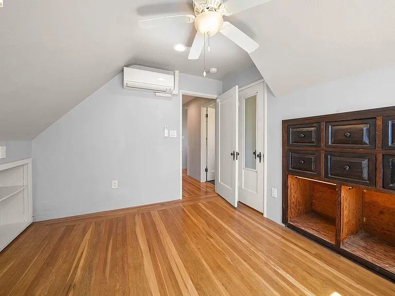7850 Crest Ave — Photo 21