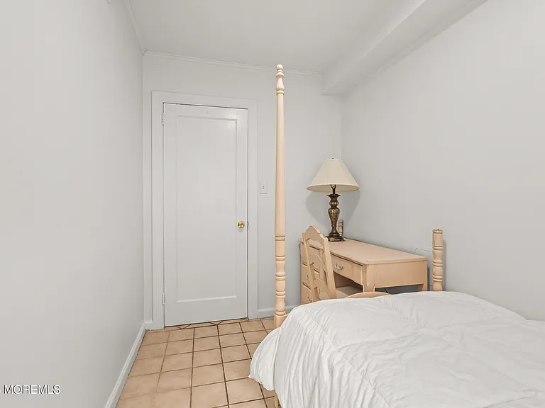 456 Harnell Ave — Photo 17