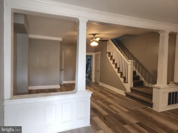 36 Church St, Camden, NJ 08105