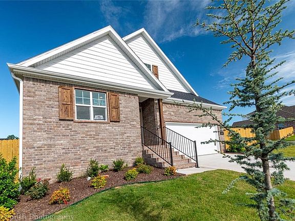 2nd image of 2763 N Chapel Dr