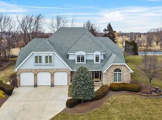 9436 W Golfview Dr, Frankfort, IL 60423