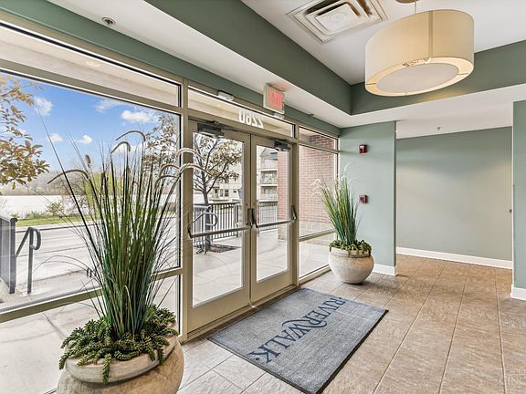 2260 Riverside Dr Unit 205, Cincinnati, OH 45202 | Zillow
