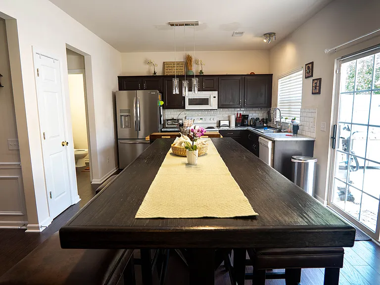 Azalea Hills Dr — Photo 41