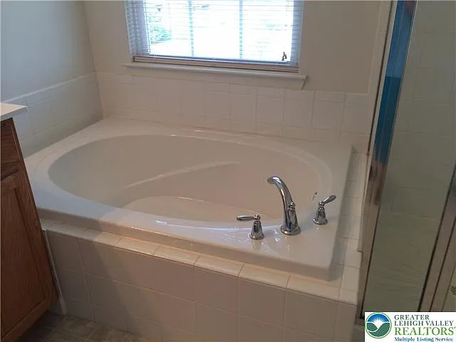 1073 Sparrow Way — Photo 10