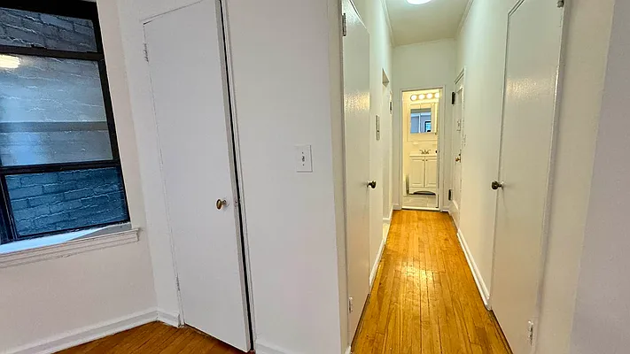 Rented by HOLTON REAL ESTATE INC. | media 10