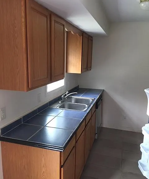 441 Spring St — Photo 4