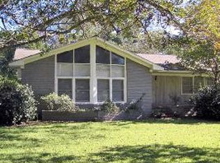 102 Aqua Dr, Wilmington, NC 28409