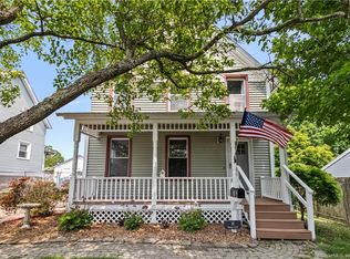16 Morgan Ct, Groton, CT 06340