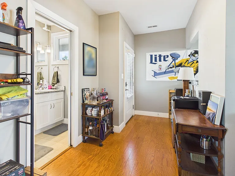 2028 W Cary St #4 — Photo 30