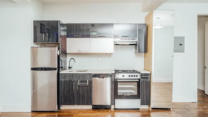 Rented by Nooklyn NYC LLC | media 4