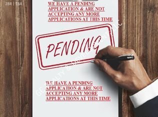 12 Simpson St #G, Geneva, IL 60134