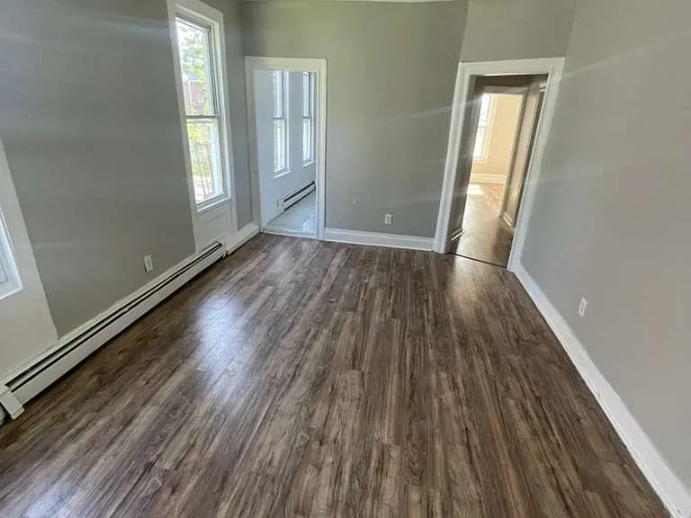 152 Chadwick Ave #2D — Photo 3