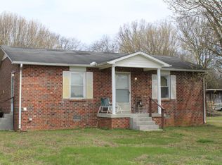 731 Dickens Hill Rd, Bradyville, TN 37026