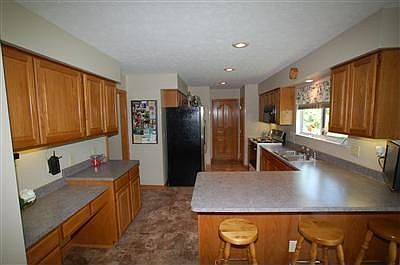 2nd image of 18 Curry Ln