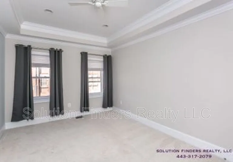 3403 Hudson St — Photo 11