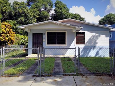 1019-1021 NW 52nd St, Miami, FL, 33127