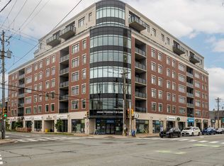 1990 Vernon St #310, Halifax, NS B3H 0B8