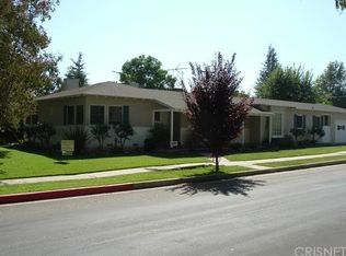 4731 Cartwright Ave, North Hollywood, CA 91602