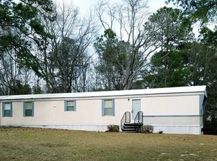 1415 Genoa Rd, Dudley, NC 28333