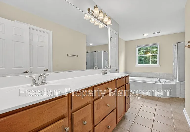 7629 Hamelin Ln — Photo 29