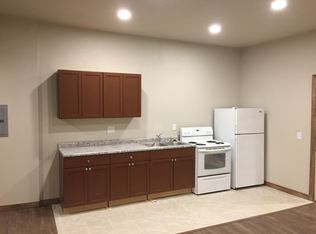 9 N Main St APT 3, Deerfield, WI 53531