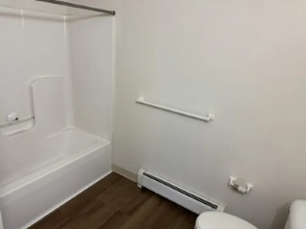 2680 Hartford Ave Unit 104, White River Junction, VT 05001