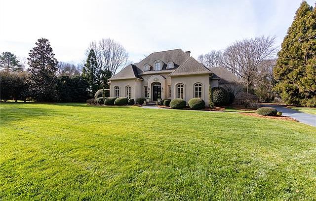 1st image of 5916 Bentway Dr