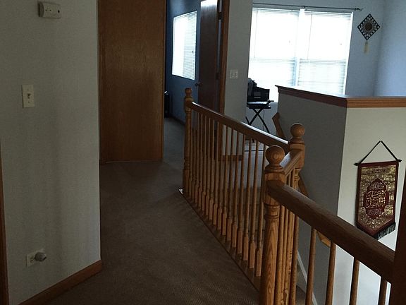 5th image of 918 Jacob Ct