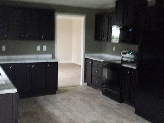 2nd image of 159 Dogwood Dr