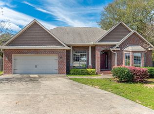 237 Paradise Palm Cir, Crestview, FL 32536