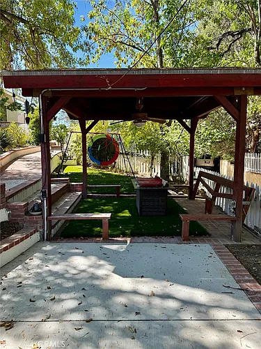 22972 Avenue San Luis Photo 1 22972 Avenue San Luis Photo 1