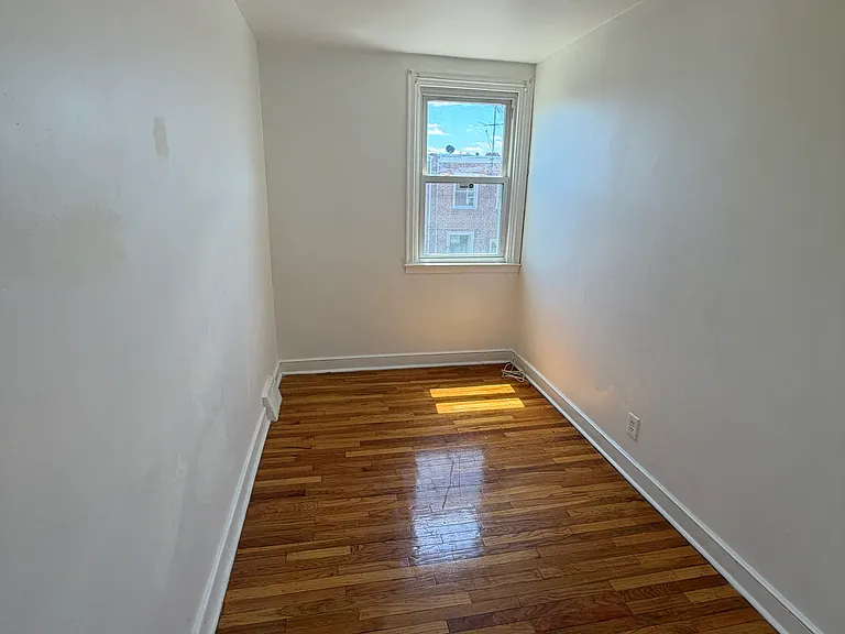 7051 Kindred St — Photo 7