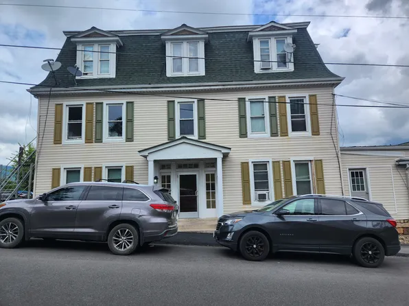 108 Fort Ave, Keyser, WV