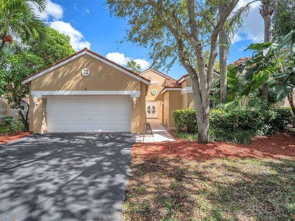 1525 Seabay Rd #1525