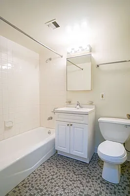 Rented by City Connections Realty | media 20