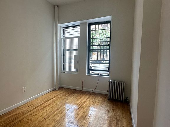5th image of 406 W 56th St APT 1W