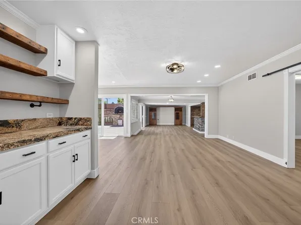 2425 Heather Ave, Long Beach, CA 90815