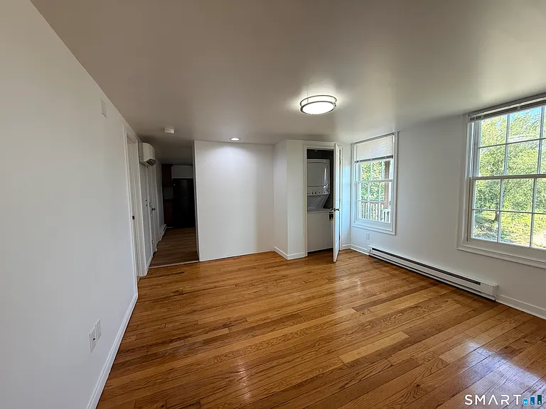 9 Brewer St #3 — Photo 9