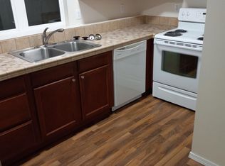 1104 Washington St APT 5, Oregon City, OR 97045