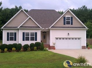 70 Dunhill Ln, Louisburg, NC 27549