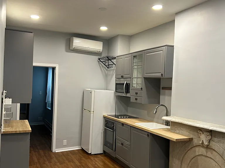 1204 S 15th St #1 — Photo 2
