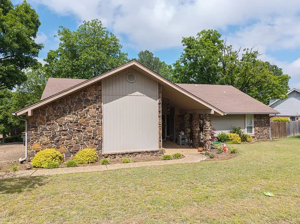 504 Robin Ln, Van Buren, AR 72956