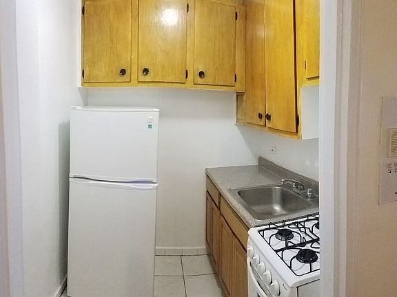 5th image of 30 Martense St APT 2C
