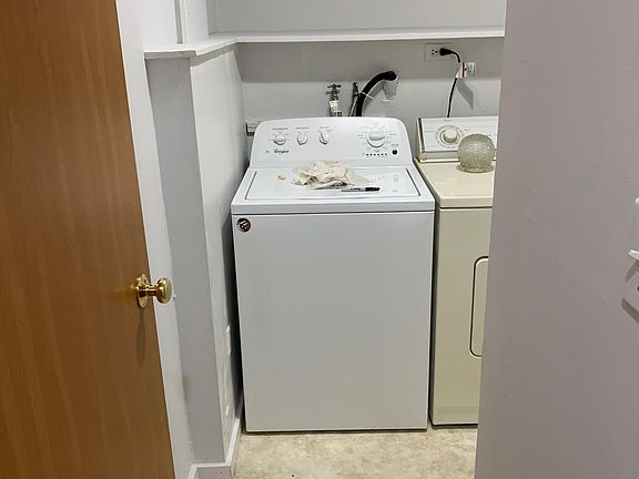Washer & dryer in unit