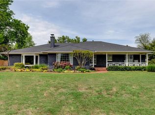 1805 Elmhurst Ave, Nichols Hills, OK 73120